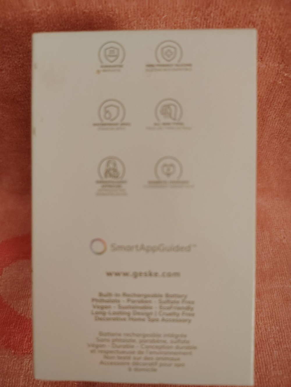 Hello Kitty x GESKE Smart App Guided 4 In 1 Sonic Facial Brush - Picture 8 of 13